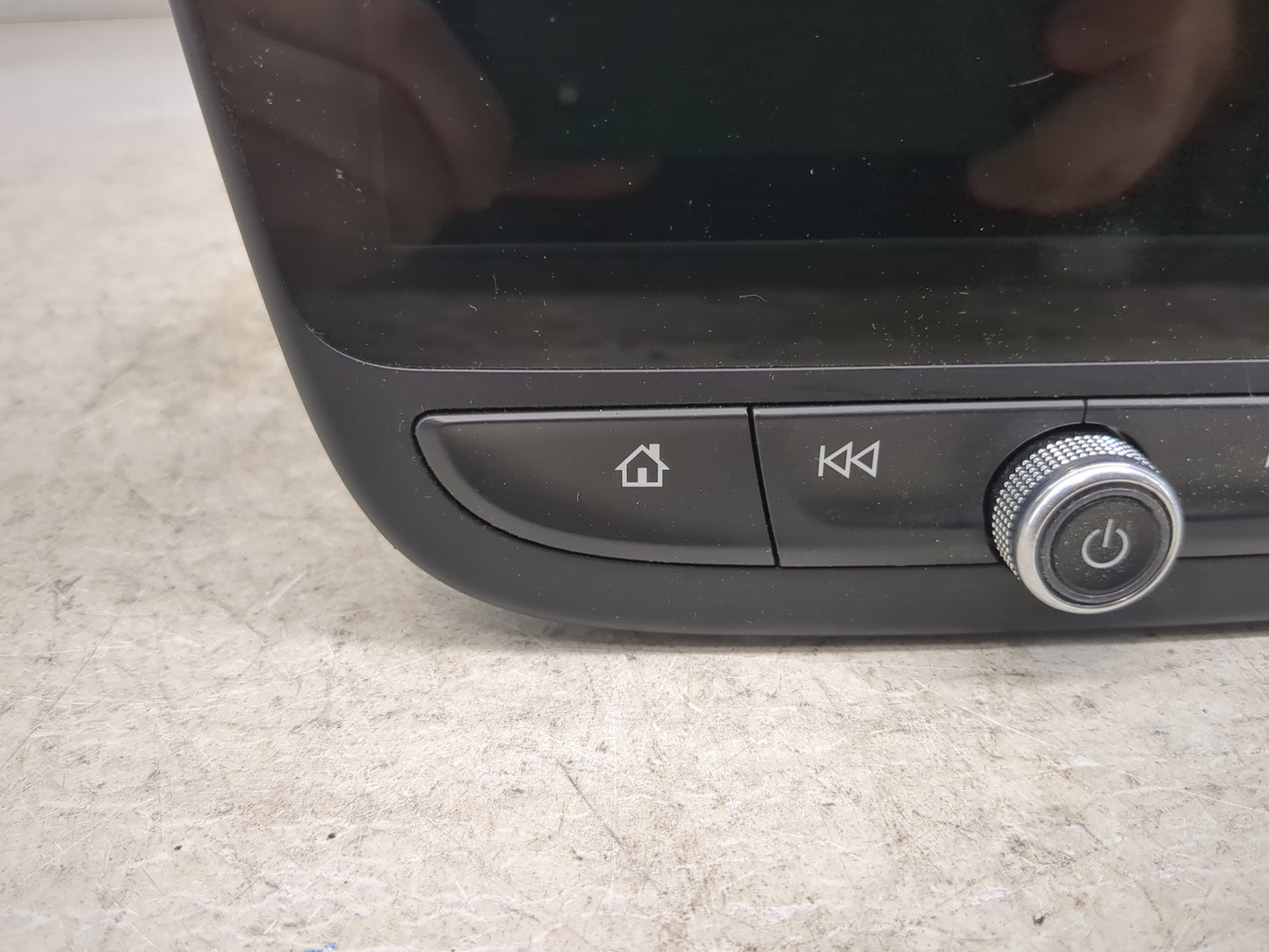 2020 Chevrolet Malibu Information Display Screen 1468220 - Oemusedautoparts1.com