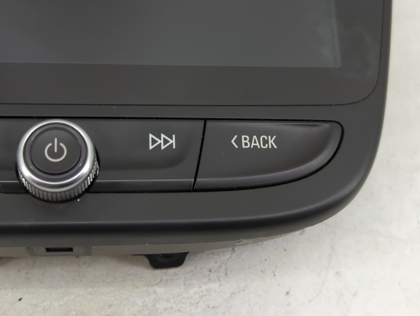 2020 Chevrolet Malibu Information Display Screen 1468599 - Oemusedautoparts1.com