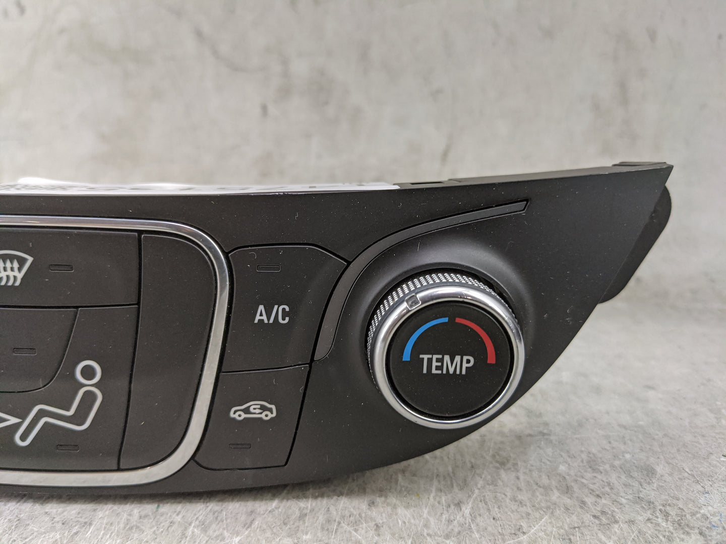 2019-2021 Chevrolet Malibu Climate Control Module Temperature AC/Heater Replacement P/N:84426651 QFGM4D4A Fits Fits 2019 202
