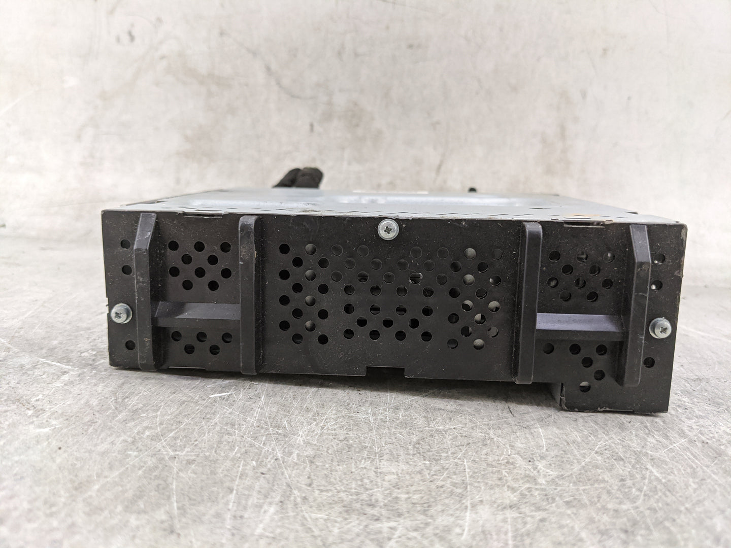 2019-2021 Chevrolet Malibu Radio AM FM Cd Player Receiver Replacement P/N:84785827 FT0108A, 2024B-FT0108A Fits Fits 2019 202