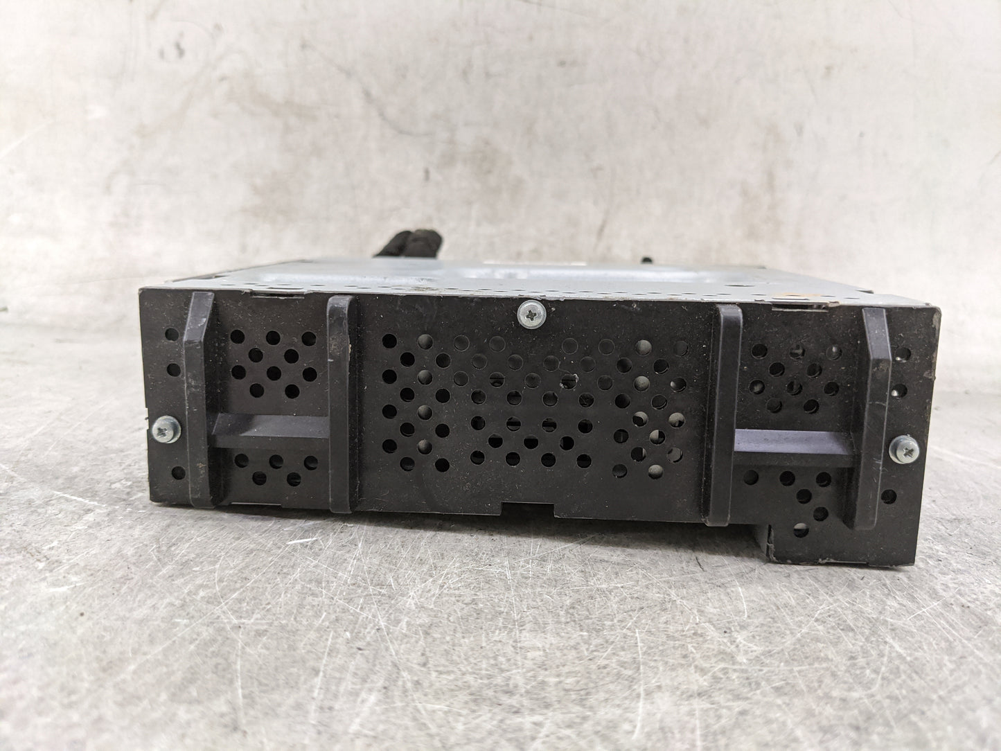 2019-2021 Chevrolet Malibu Radio AM FM Cd Player Receiver Replacement P/N:84785827 FT0108A, 2024B-FT0108A Fits Fits 2019 202