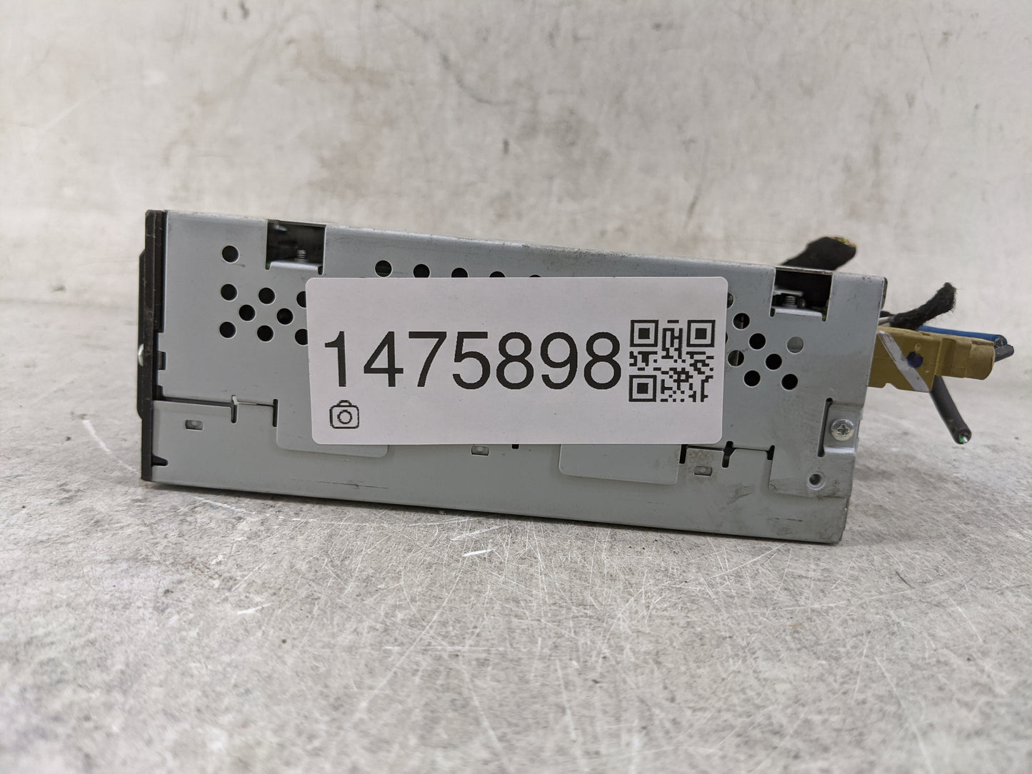 2019-2021 Chevrolet Malibu Radio AM FM Cd Player Receiver Replacement P/N:84785827 FT0108A, 2024B-FT0108A Fits Fits 2019 202
