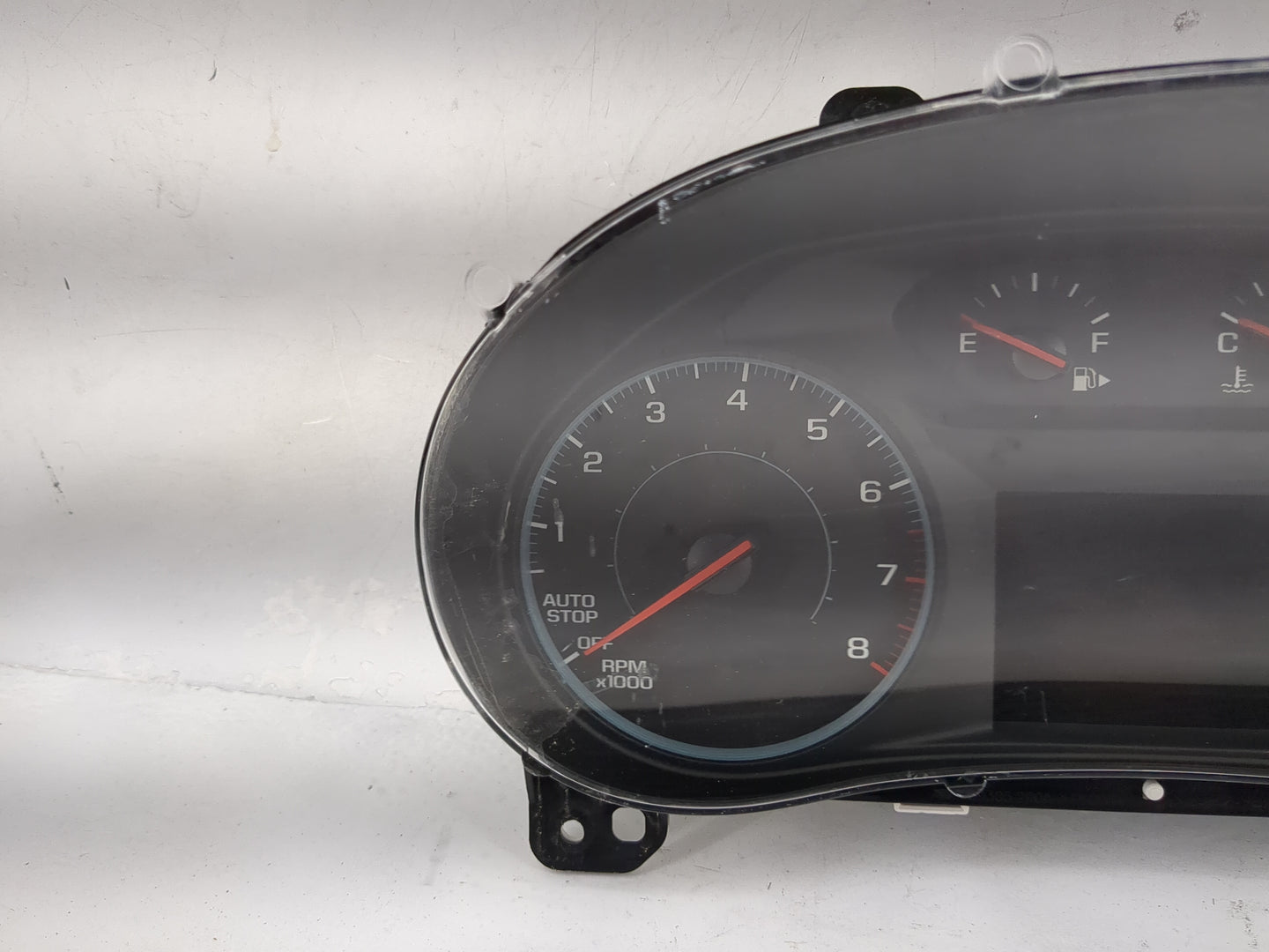 2020-2021 Chevrolet Malibu Instrument Cluster Speedometer Gauges P/N:84660724 7110500000000X, 812610798 Miles: Fits Fits 202