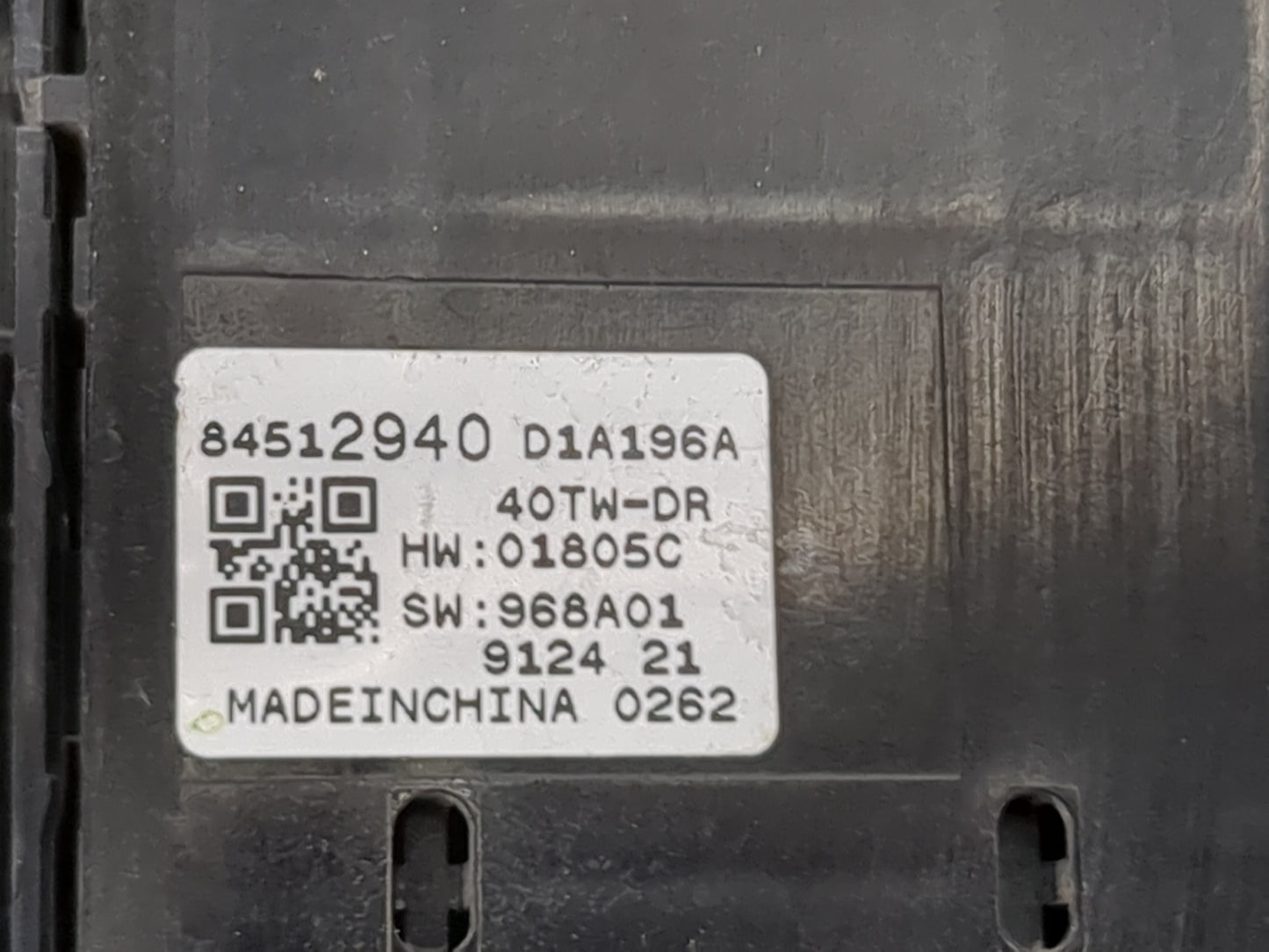 2016-2021 Chevrolet Malibu Master Power Window Switch Replacement Driver Side Left P/N:84512940 Fits OEM Used Auto Parts - O