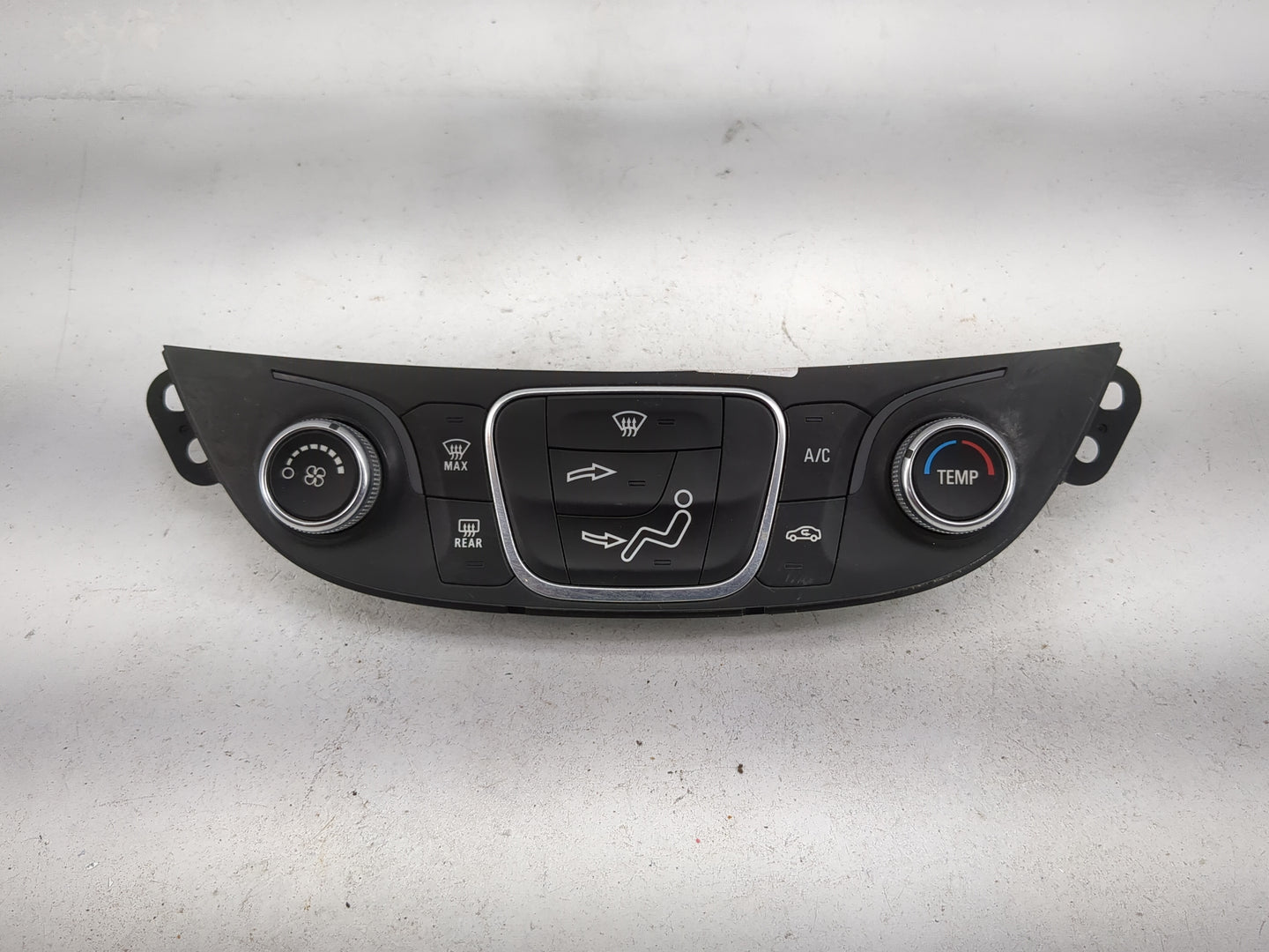 2019-2021 Chevrolet Malibu Climate Control Module Temperature AC/Heater Replacement P/N:84426651 7370200000000X Fits OEM Use