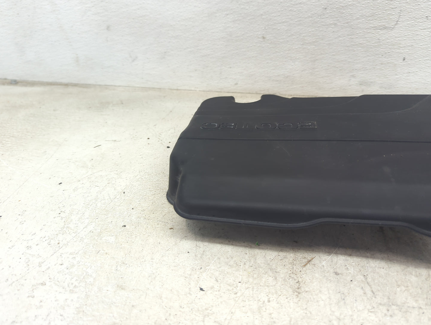2020 Chevrolet Malibu Engine Cover 1479208 - Oemusedautoparts1.com