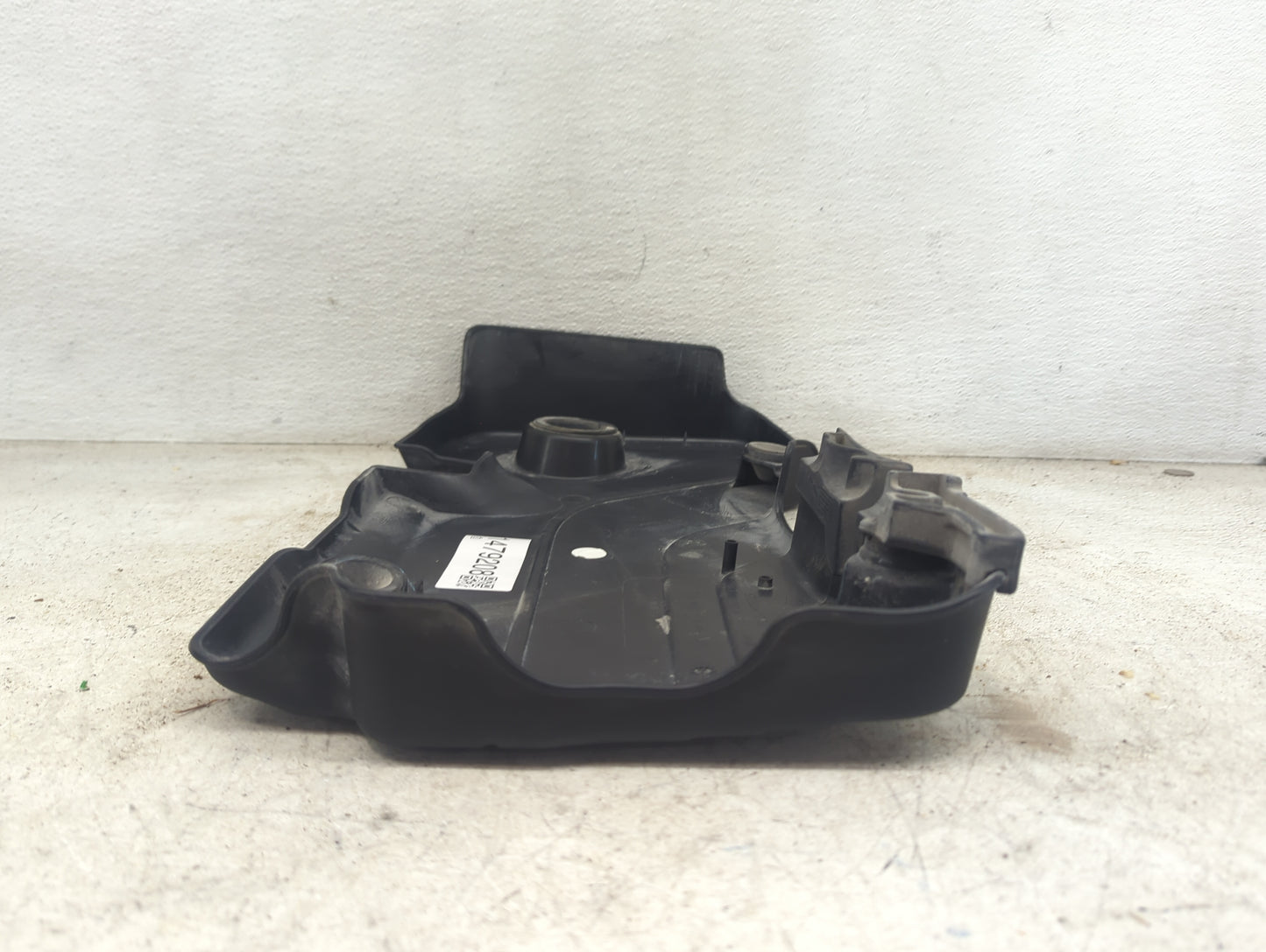 2020 Chevrolet Malibu Engine Cover 1479208 - Oemusedautoparts1.com