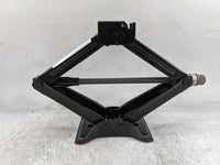 2020 Chevrolet Malibu Spare Scissor Car Jack 1480180 - Oemusedautoparts1.com