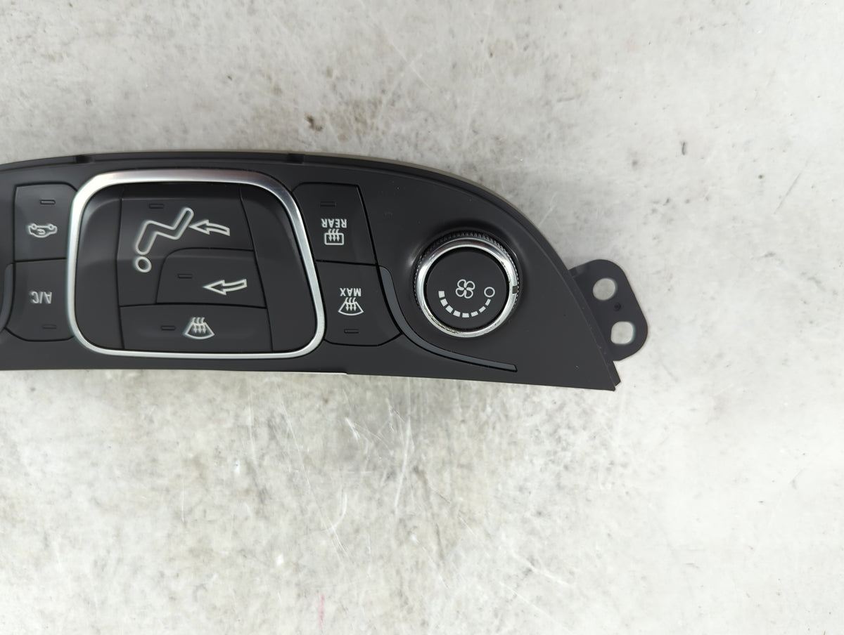 2019-2021 Chevrolet Malibu Climate Control Module Temperature AC/Heater Replacement Fits Fits 2019 2020 2021 OEM Used Auto P