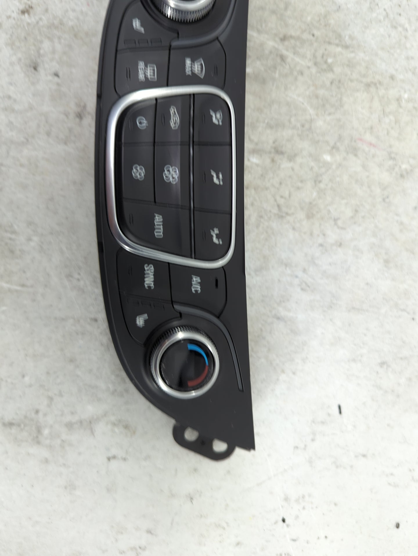 2018-2021 Chevrolet Malibu Climate Control Module Temperature AC/Heater Replacement P/N:84684288 MSIP-REM-N25-QFGM507A Fits 