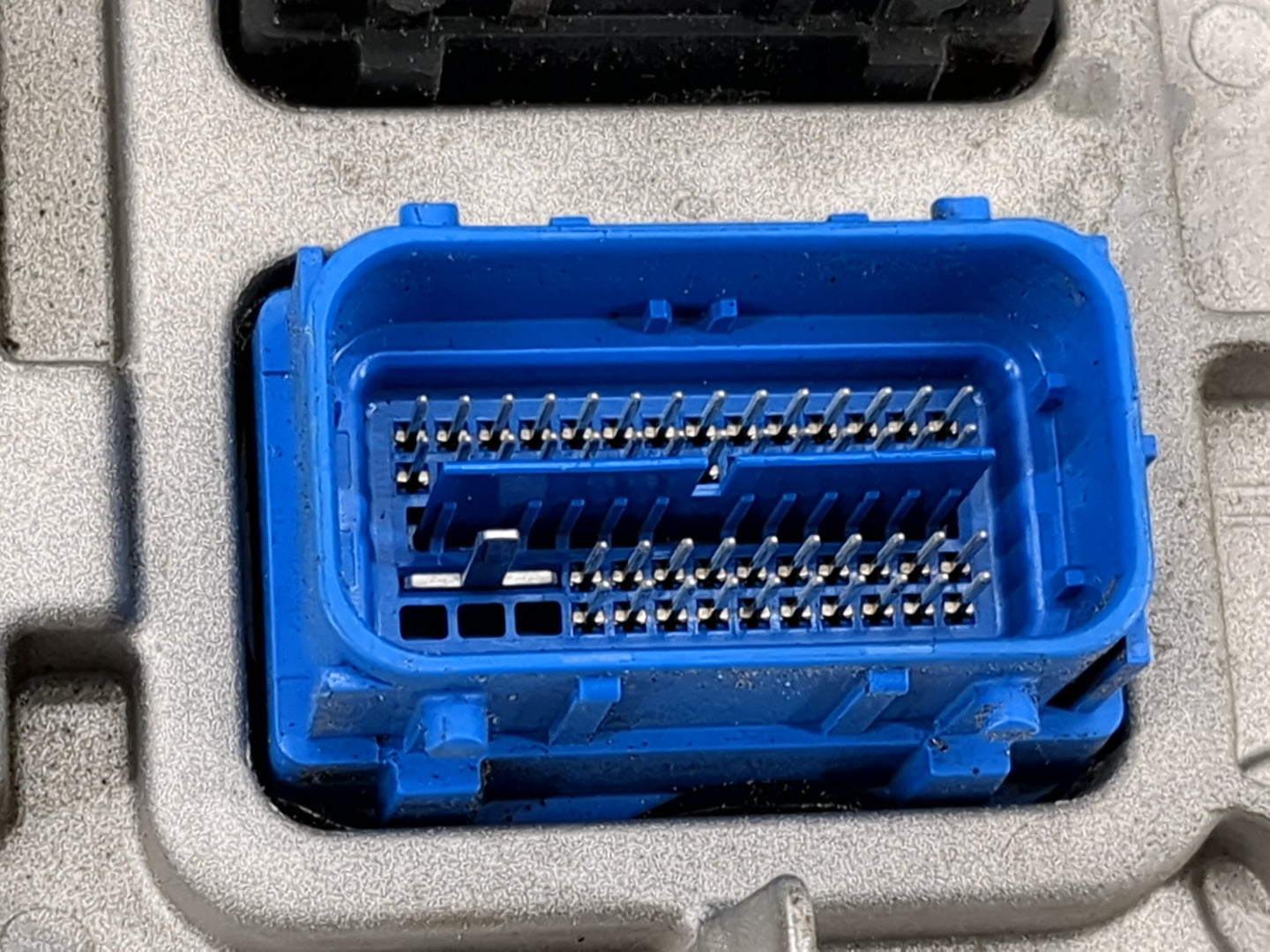 2020-2021 Chevrolet Malibu PCM Engine Control Computer ECU ECM PCU OEM P/N:12703745 E88, 12696017 Fits Fits 2020 2021 2022 O
