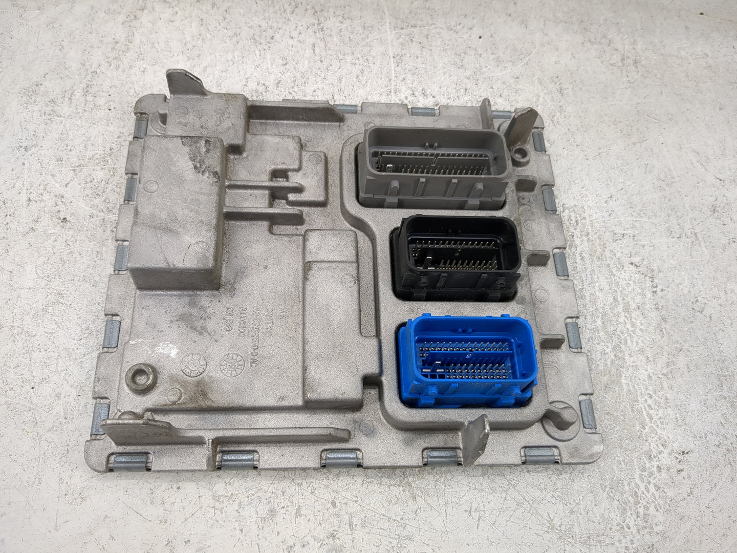 2020-2021 Chevrolet Malibu PCM Engine Control Computer ECU ECM PCU OEM P/N:12703745 E88, 12696017 Fits Fits 2020 2021 2022 O