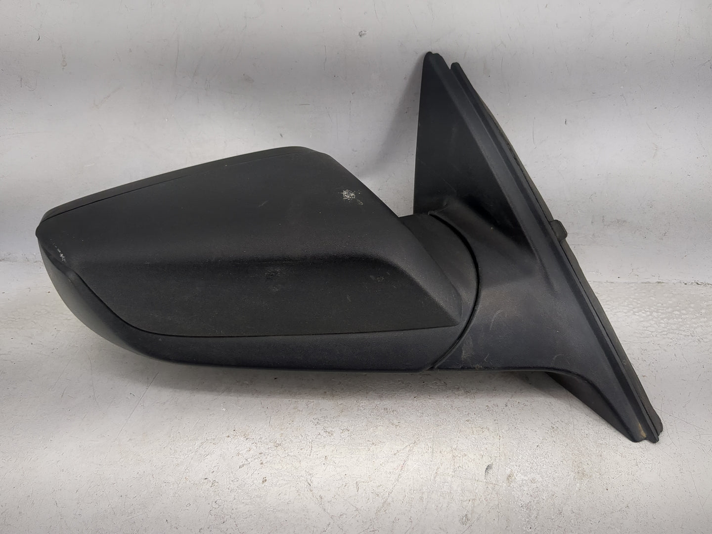 2016-2021 Chevrolet Malibu Passenger Side View Mirror - Right Door Mirror OEM Used - Oemusedautoparts1.com