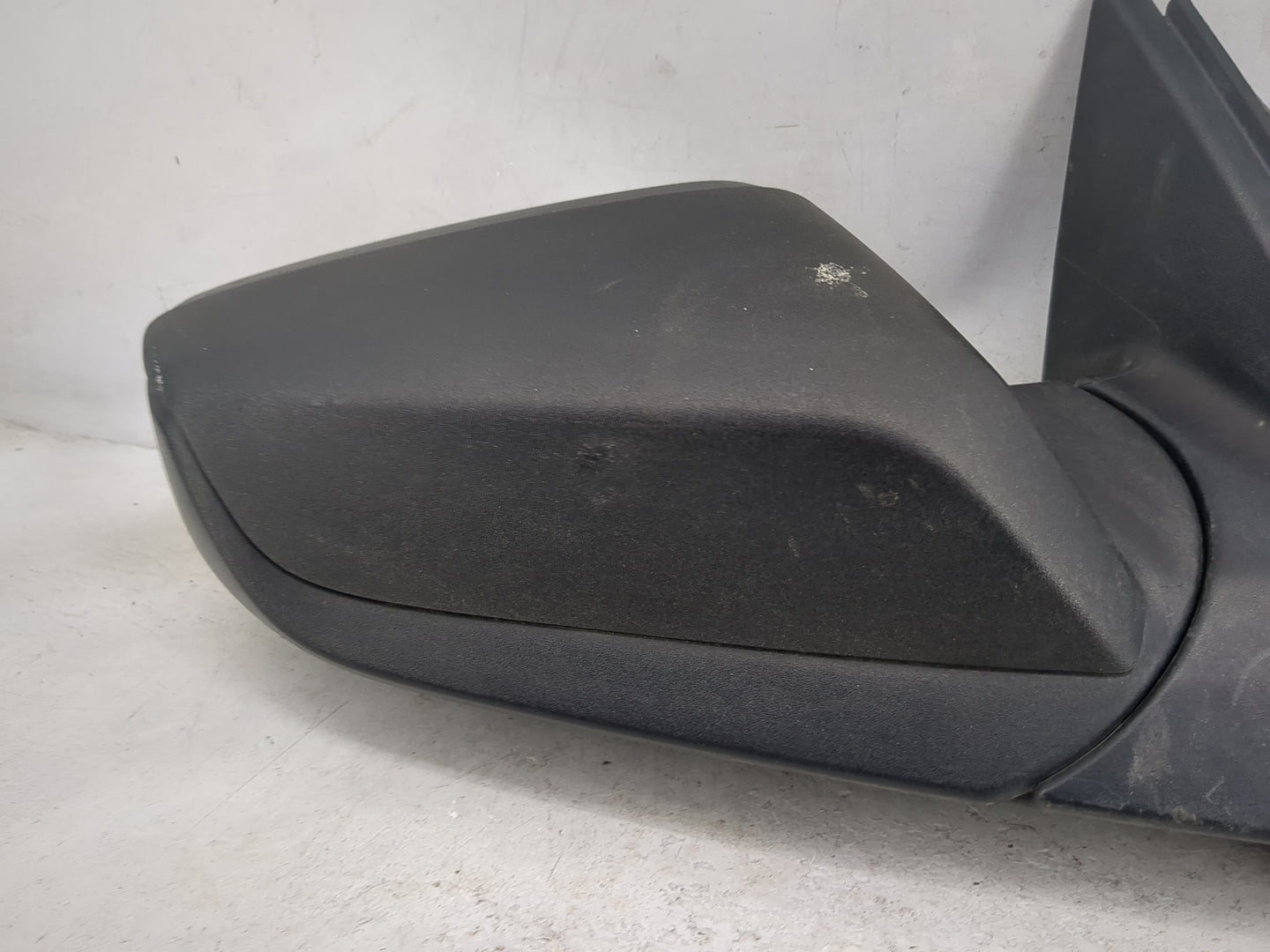 2016-2021 Chevrolet Malibu Passenger Side View Mirror - Right Door Mirror OEM Used - Oemusedautoparts1.com