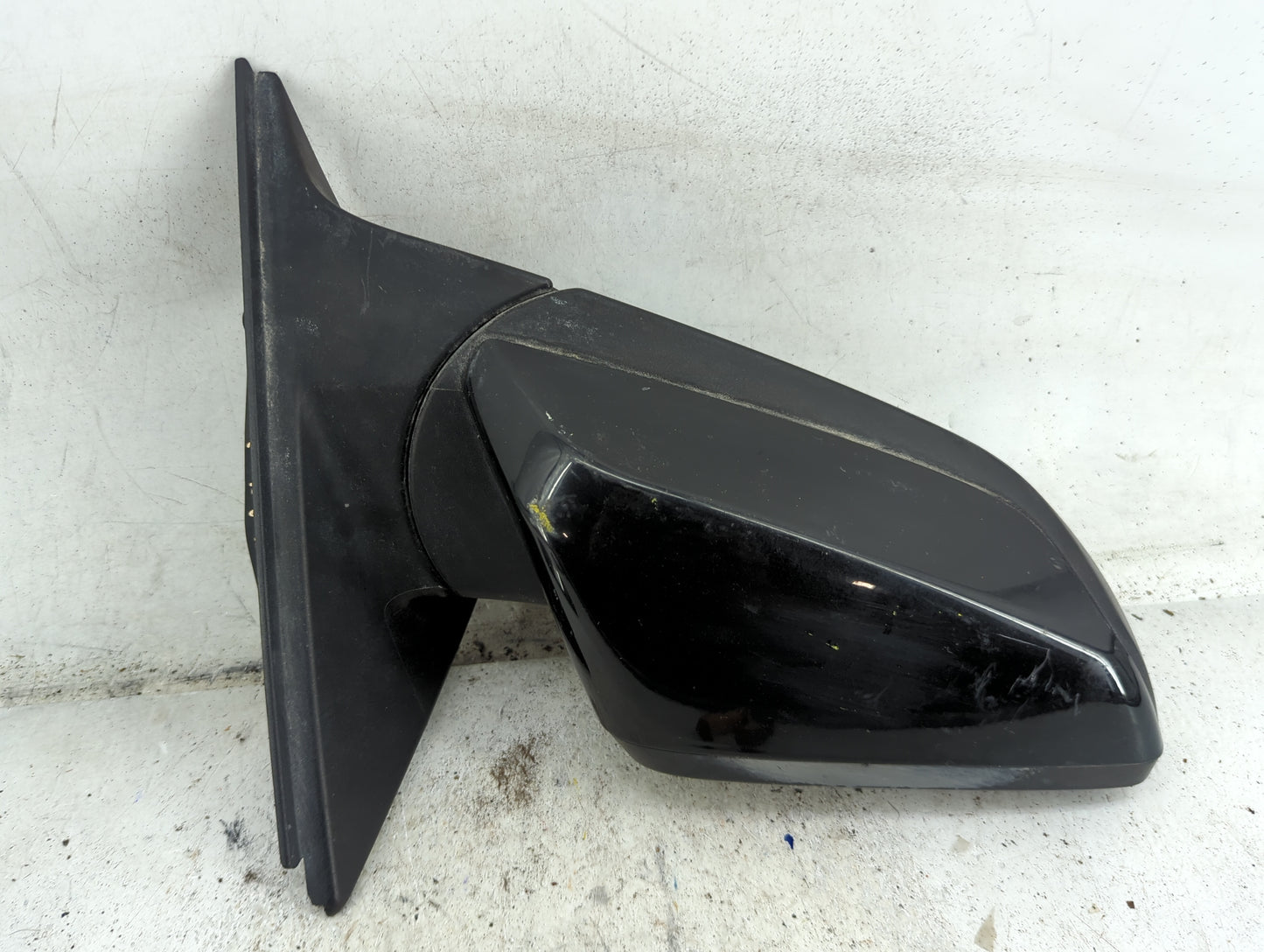 2019-2021 Chevrolet Malibu Passenger Side View Mirror - Right Door Mirror OEM Used - Oemusedautoparts1.com
