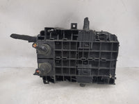2019-2021 Chevrolet Malibu Fusebox Fuse Box Panel Relay Module P/N:84586305 13500128, 13500114, 13463668 Fits Fits 2019 2020