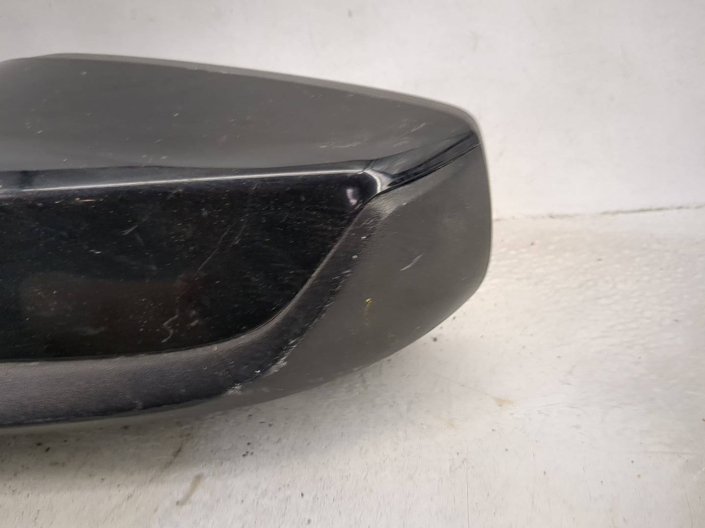 2019-2021 Chevrolet Malibu Driver Side View Mirror - Left Door Mirror OEM Used - Oemusedautoparts1.com