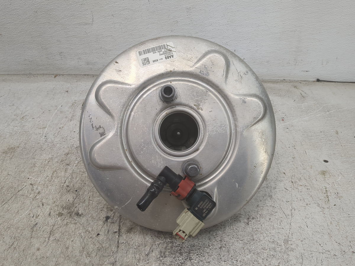 2016-2021 Chevrolet Malibu Power Brake Booster Oem 1500953 - Oemusedautoparts1.com