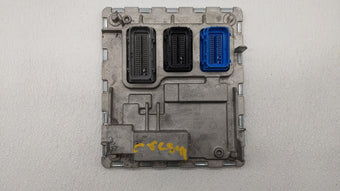 compare product 2020 Chevrolet Malibu PCM Engine Control Computer ECU ECM PCU OEM P/N:84190615 12710155 Fits OEM Used Auto Parts