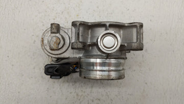 2016-2019 Chevrolet Malibu Throttle Body P/N:12659491BA 12671379AA Fits Fits 2016 2017 2018 2019 OEM Used Auto Parts