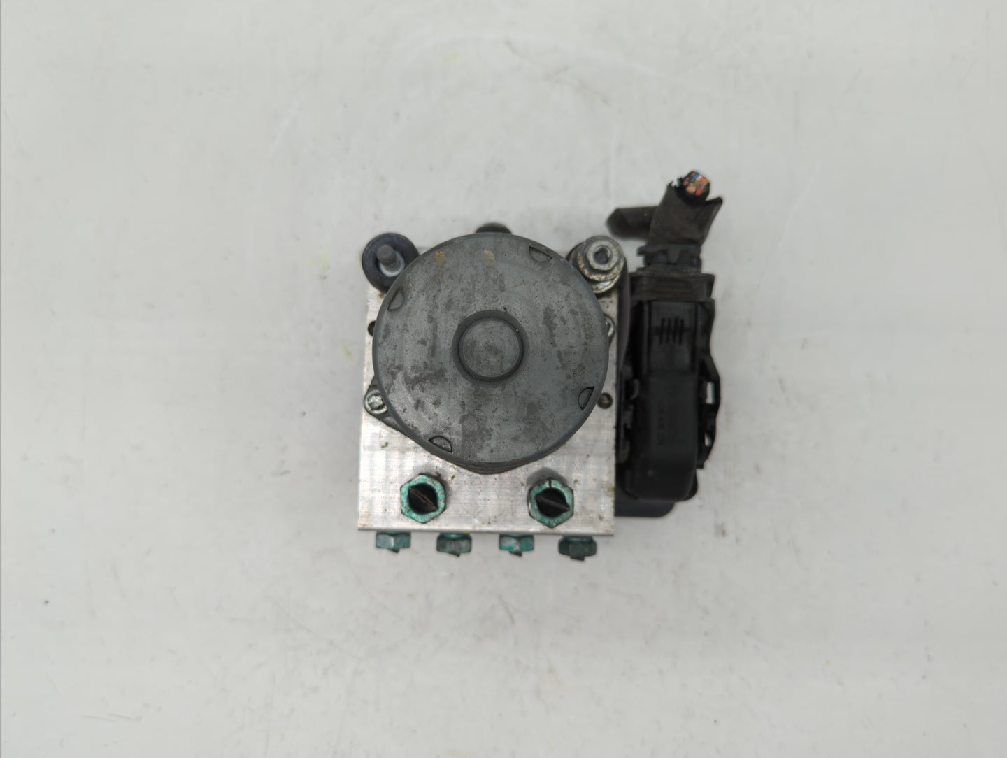 2019 Chevrolet Malibu ABS Pump Control Module Replacement P/N:8451623 84502888 Fits OEM Used Auto Parts - Oemusedautoparts1.