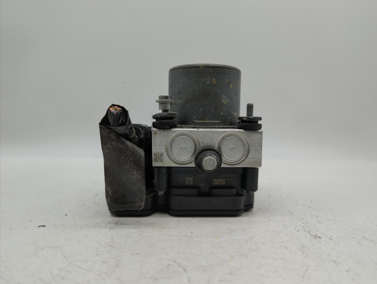 2019 Chevrolet Malibu ABS Pump Control Module Replacement P/N:8451623 84502888 Fits OEM Used Auto Parts - Oemusedautoparts1.