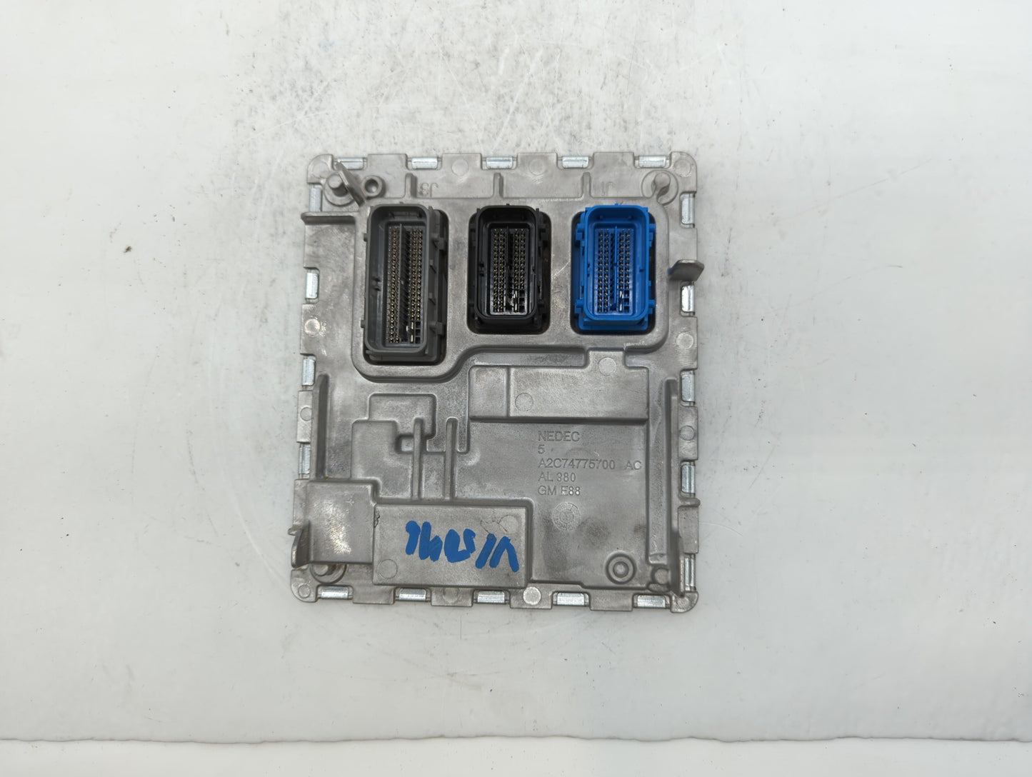 2020 Chevrolet Malibu PCM Engine Control Computer ECU ECM PCU OEM P/N:84190615 12710155, 12703745, 12711695 Fits OEM Used Au