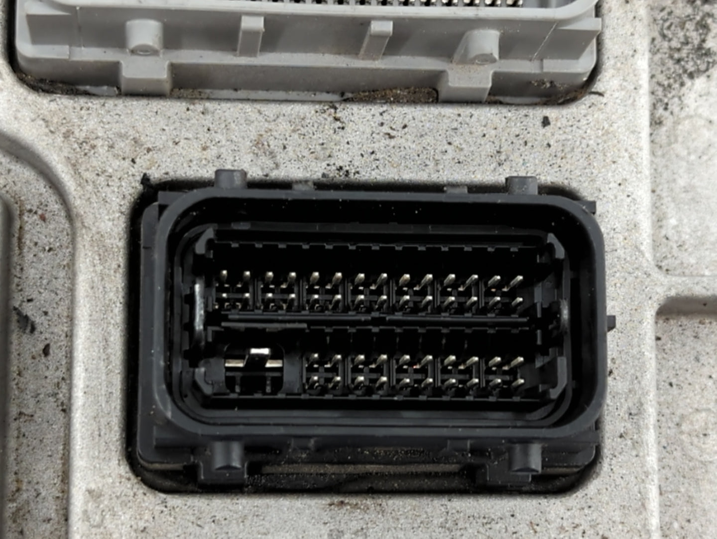 2020-2021 Chevrolet Malibu PCM Engine Control Computer ECU ECM PCU OEM P/N:12717886 12711695, 12702989 Fits Fits 2020 2021 2
