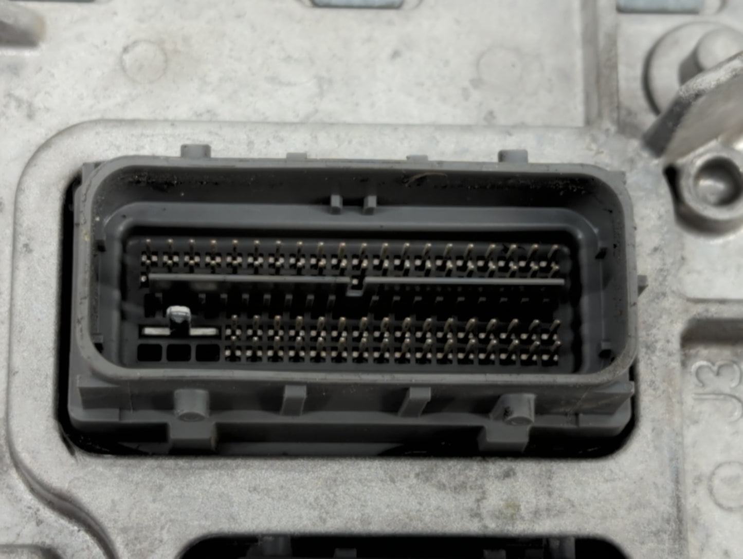 2020 Chevrolet Malibu PCM Engine Control Computer ECU ECM PCU OEM P/N:12703745 12717886, 12711695, 12702989, 12710152 Fits O