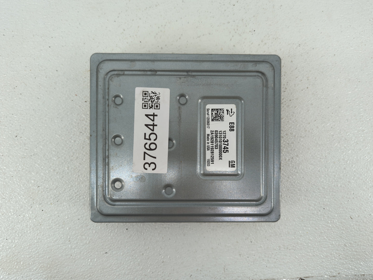 2020 Chevrolet Malibu PCM Engine Control Computer ECU ECM PCU OEM P/N:12703745 12717886, 12711695, 12702989 Fits Fits 2021 O