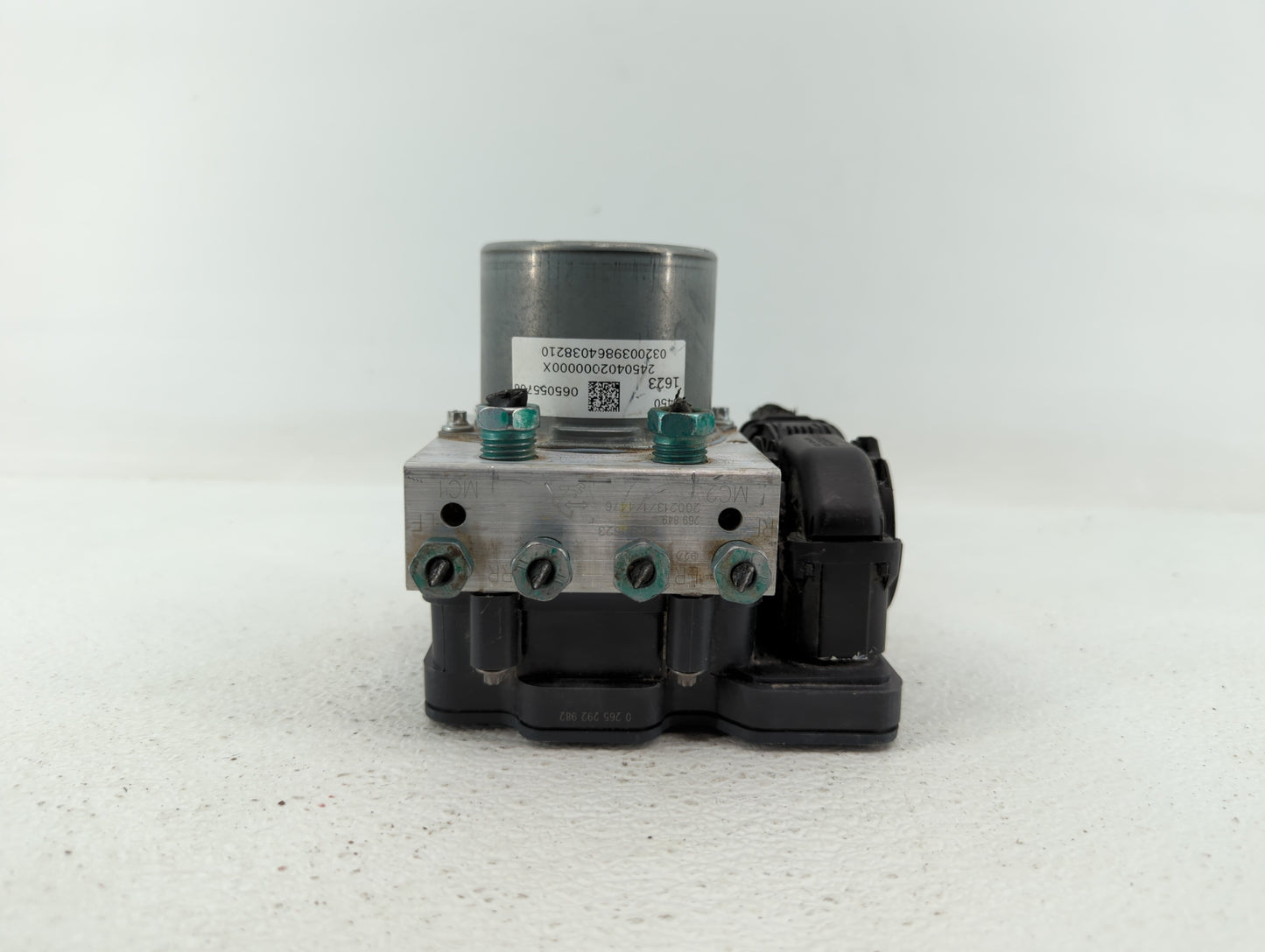 2019 Chevrolet Malibu ABS Pump Control Module Replacement P/N:84501623 8451623, 84502888 Fits OEM Used Auto Parts - Oemuseda