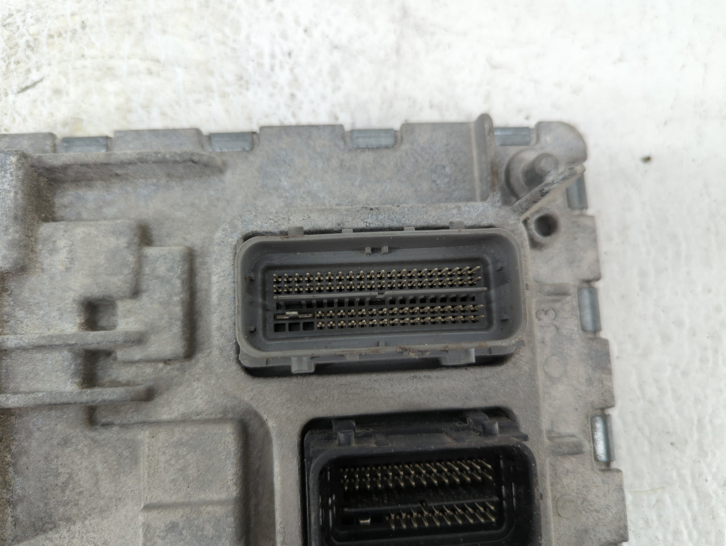2020 Chevrolet Malibu PCM Engine Control Computer ECU ECM PCU OEM P/N:12710140 12703776, 12696017, 84190615, 12710155 Fits O