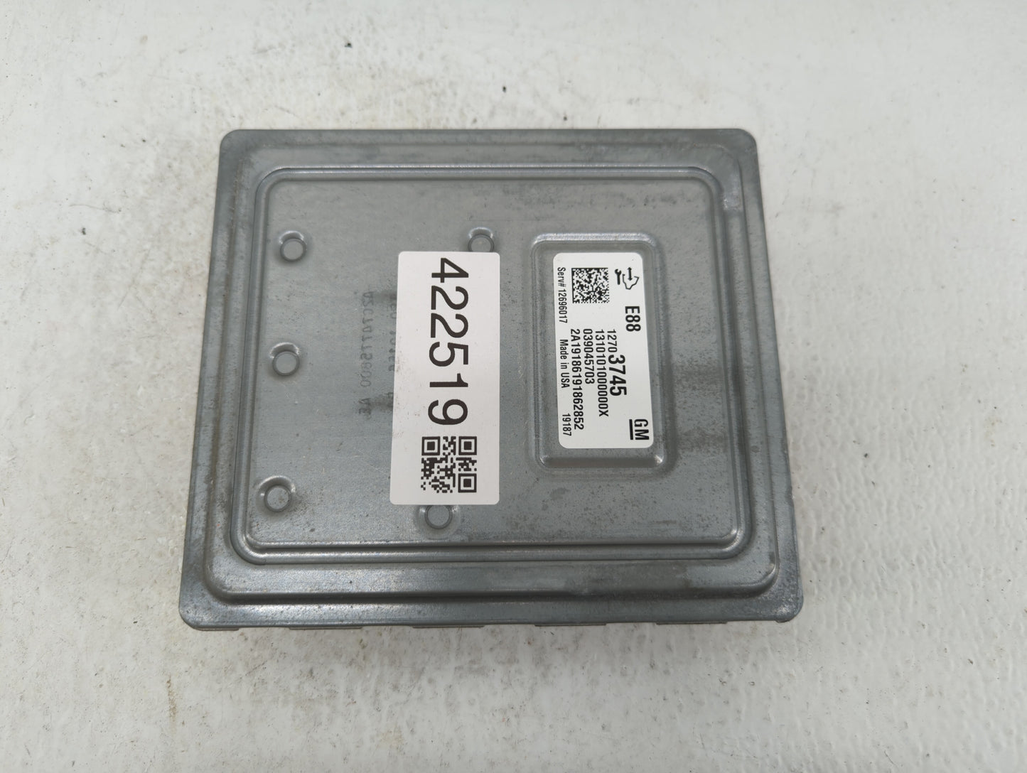 2020 Chevrolet Malibu PCM Engine Control Computer ECU ECM PCU OEM P/N:12710140 12703776, 12696017, 84190615, 12710155 Fits O