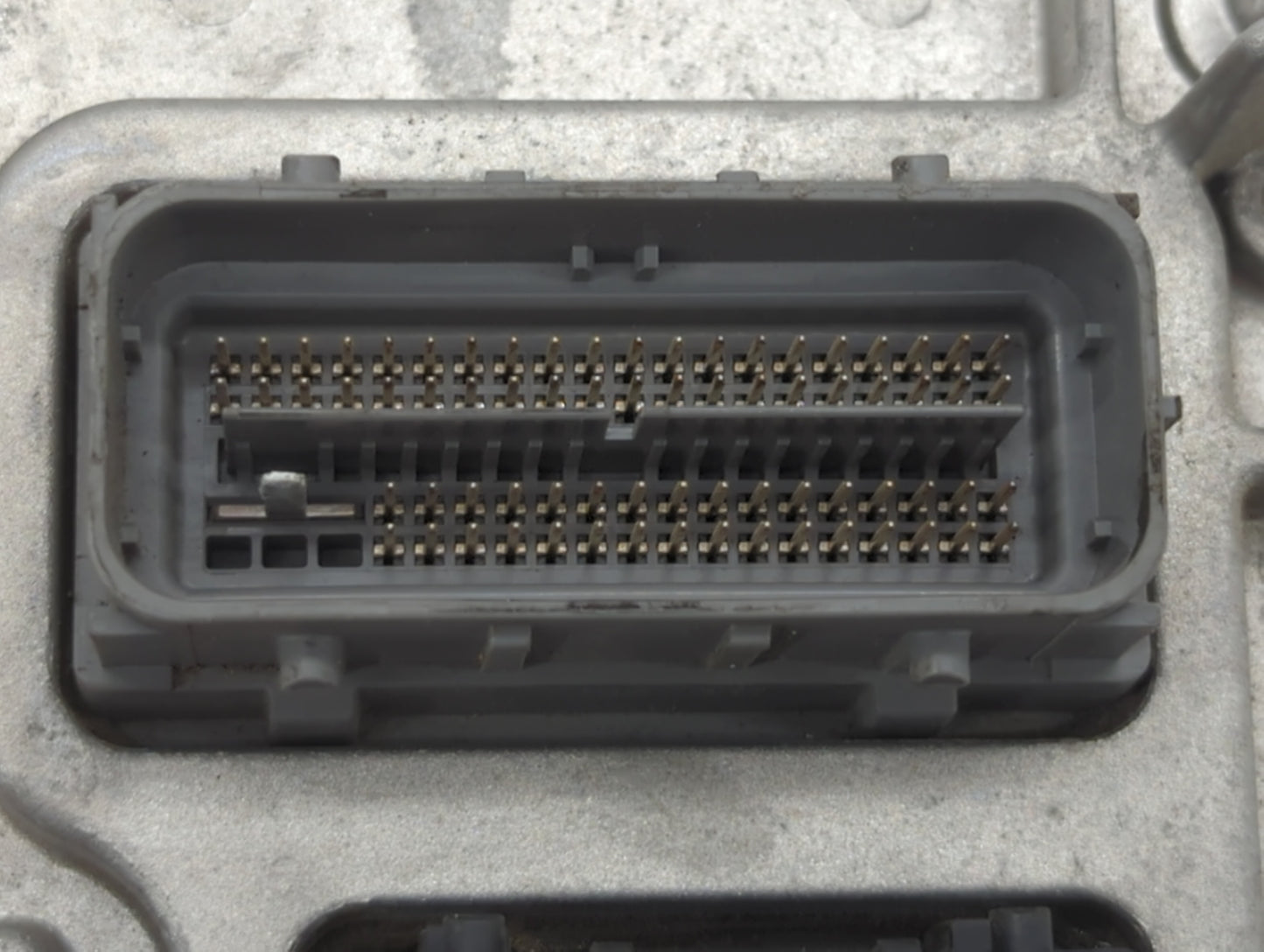 2020-2021 Chevrolet Malibu PCM Engine Control Computer ECU ECM PCU OEM P/N:12696017 12703745, 12717886 Fits Fits 2020 2021 2