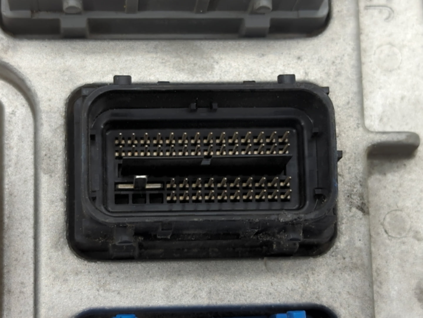 2020-2021 Chevrolet Malibu PCM Engine Control Computer ECU ECM PCU OEM P/N:12696017 12703745, 12717886 Fits Fits 2020 2021 2