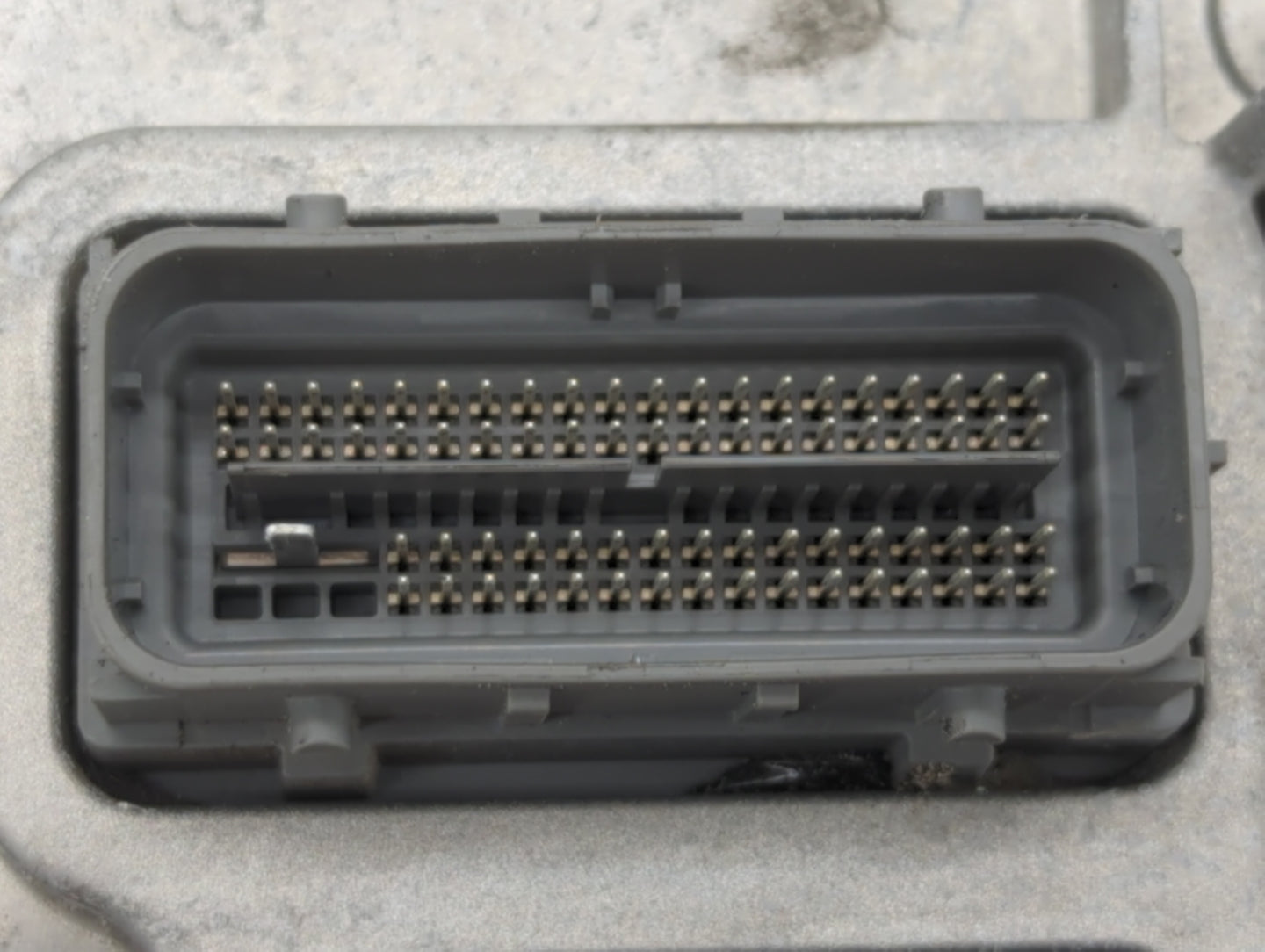 2020 Chevrolet Malibu PCM Engine Control Computer ECU ECM PCU OEM P/N:12710140 12703776, 12696017, 84190615, 12710155 Fits O