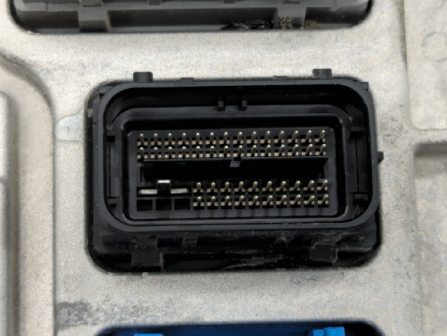 2020 Chevrolet Malibu PCM Engine Control Computer ECU ECM PCU OEM P/N:12710140 12703776, 12696017, 84190615, 12710155 Fits O