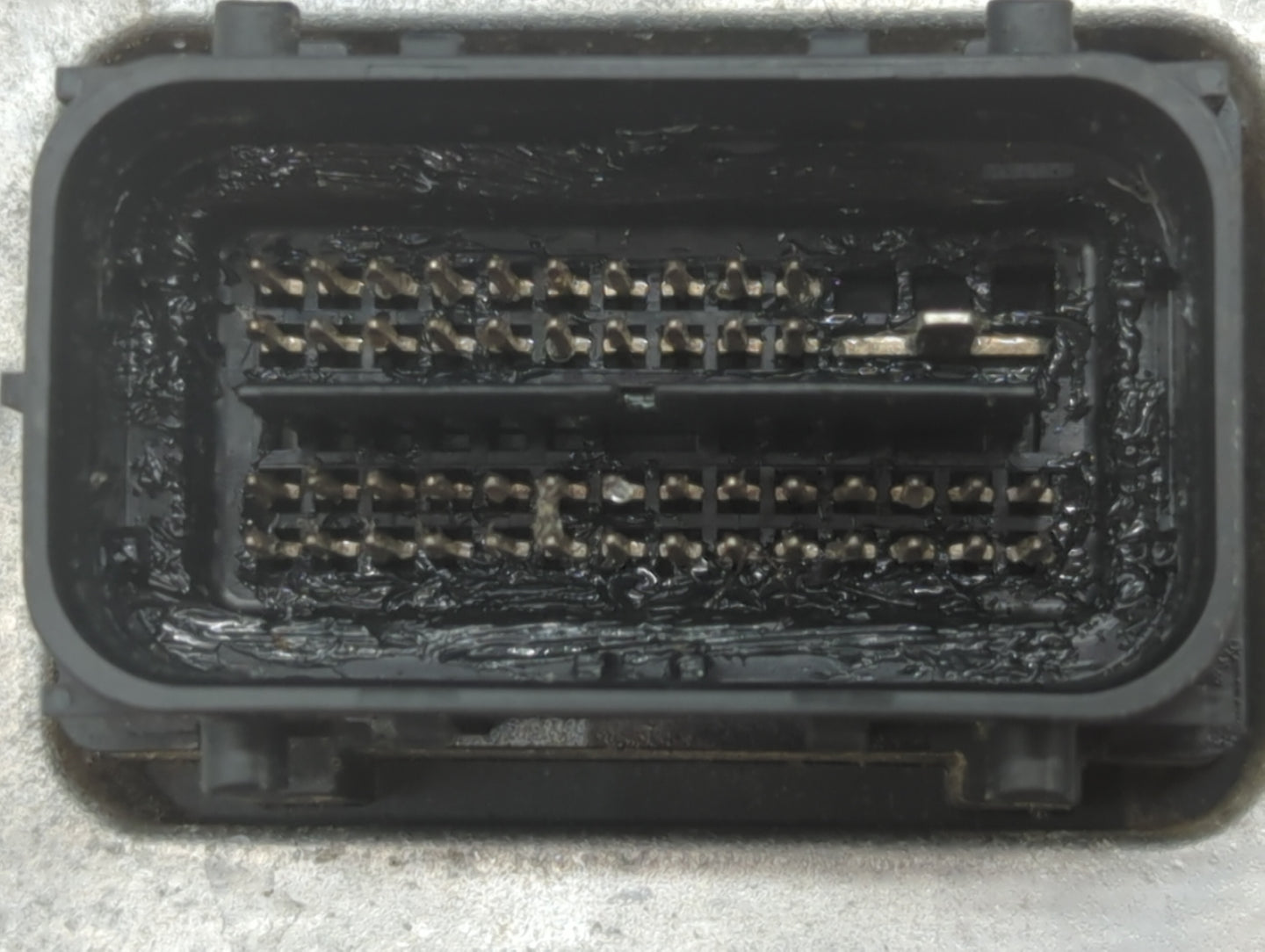 2020-2021 Chevrolet Malibu PCM Engine Control Computer ECU ECM PCU OEM P/N:12703745 12717886, 12696017 Fits Fits 2020 2021 2