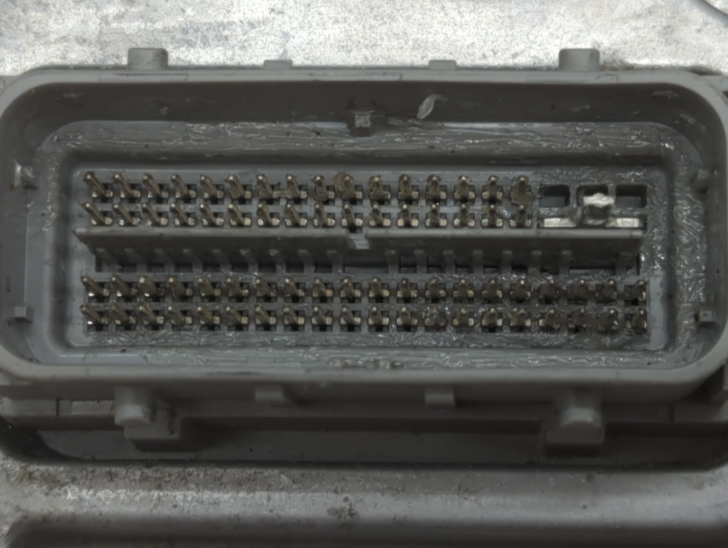2020-2021 Chevrolet Malibu PCM Engine Control Computer ECU ECM PCU OEM P/N:12703745 12717886, 12696017 Fits Fits 2020 2021 2