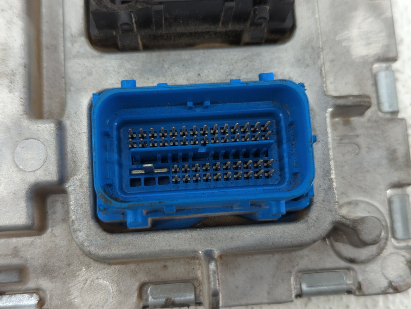 2020-2021 Chevrolet Malibu PCM Engine Control Computer ECU ECM PCU OEM P/N:12703745 12717886, 12696017 Fits Fits 2020 2021 2