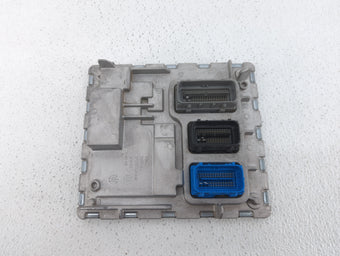 compare product 2020-2021 Chevrolet Malibu PCM Engine Control Computer ECU ECM PCU OEM P/N:12696017 12703745, 12710140 Fits Fits 2020 2021 2022 OEM Used Auto Parts