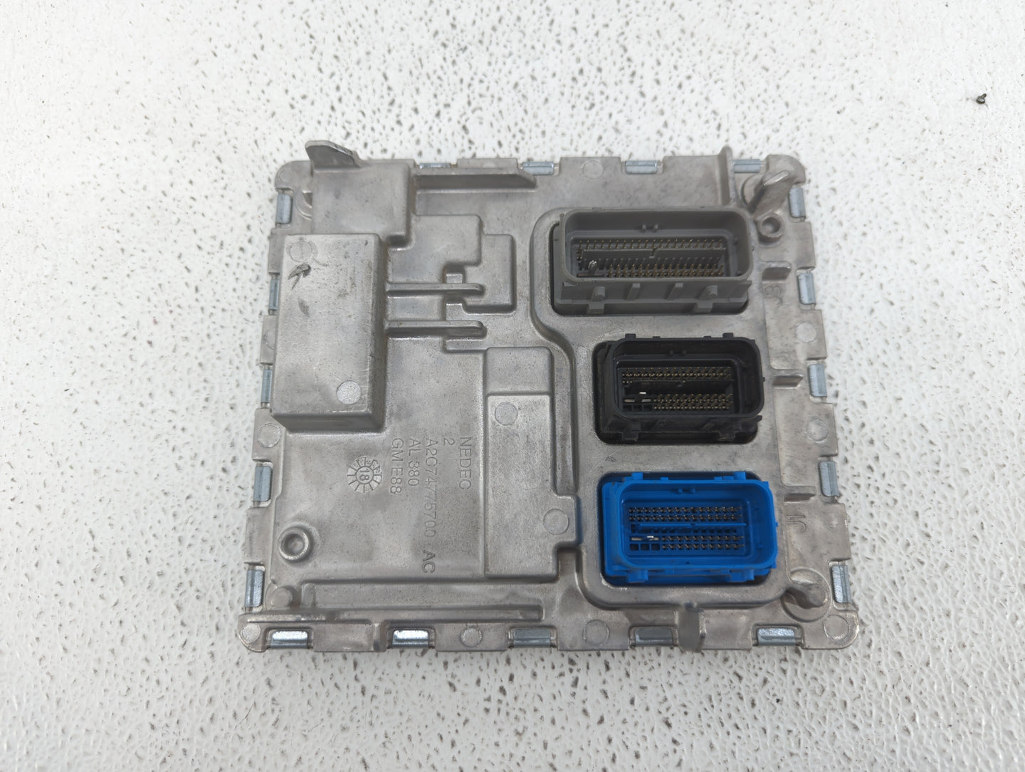 2020 Chevrolet Malibu PCM Engine Control Computer ECU ECM PCU OEM P/N:12710140 12703776, 12696017, 84190615, 12710155 Fits O