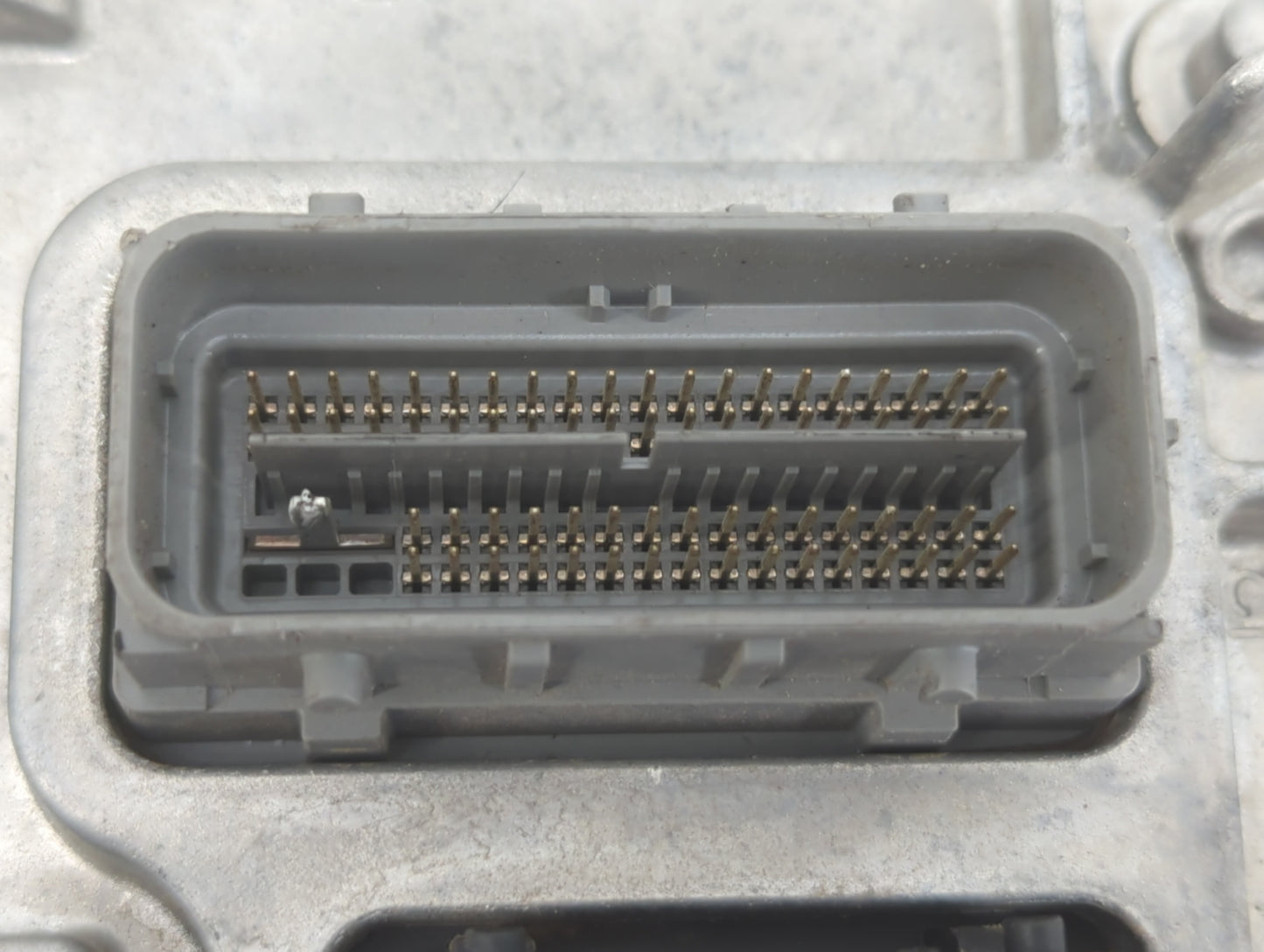 2020 Chevrolet Malibu PCM Engine Control Computer ECU ECM PCU OEM P/N:12710140 12703776, 12696017, 84190615, 12710155 Fits O