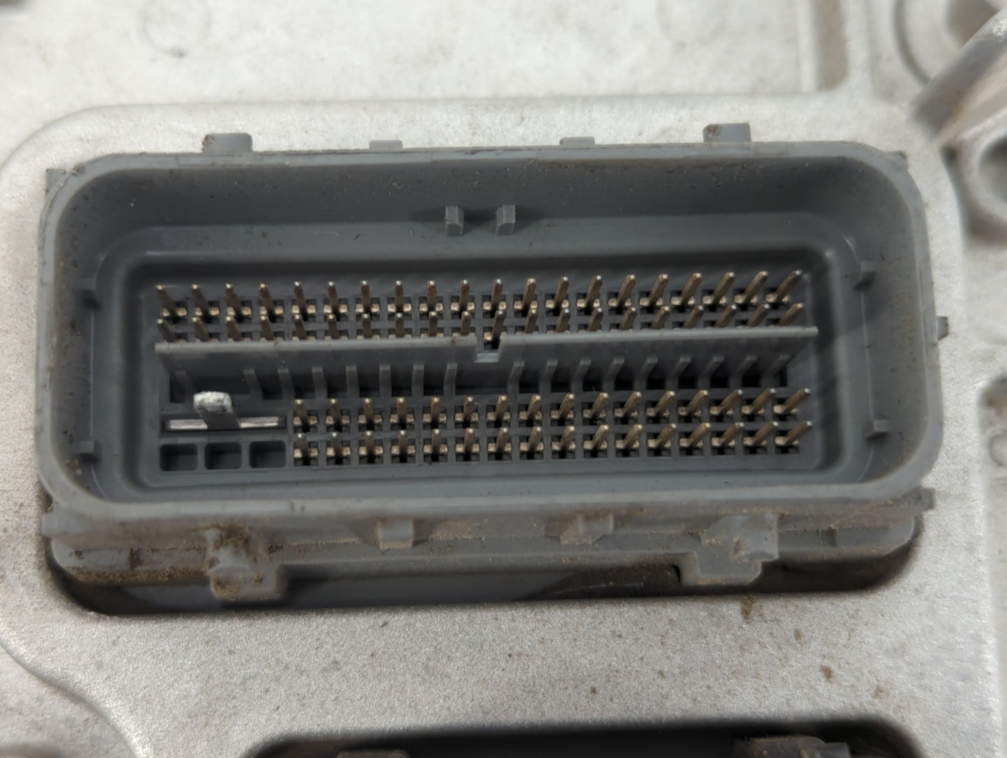 2020 Chevrolet Malibu PCM Engine Control Computer ECU ECM PCU OEM P/N:12710140 12703776, 12696017, 84190615, 12710155 Fits O