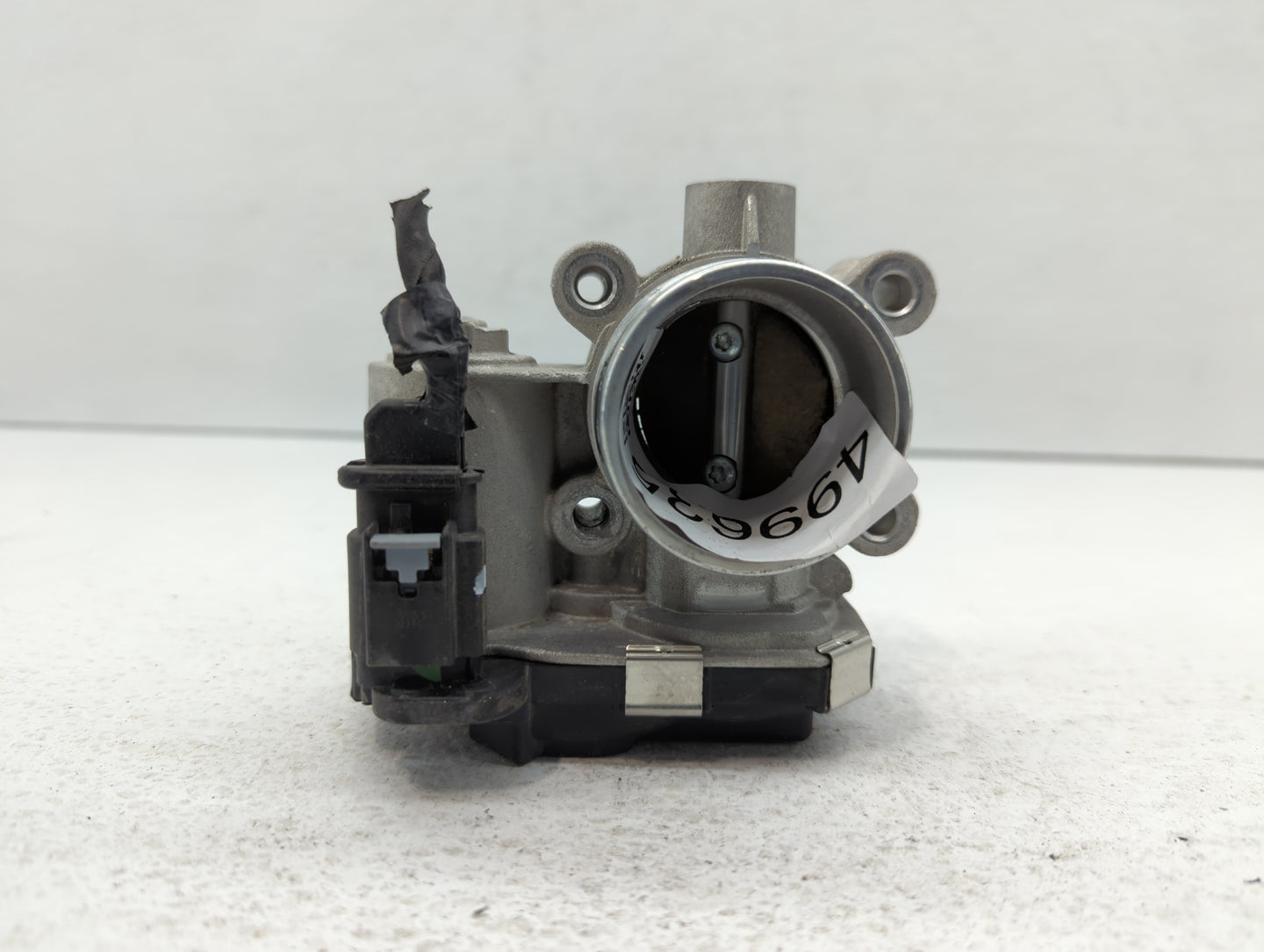 2016-2021 Chevrolet Malibu Throttle Body P/N:12671379AA Fits Fits 2016 2017 2018 2019 2020 2021 2022 OEM Used Auto Parts - O
