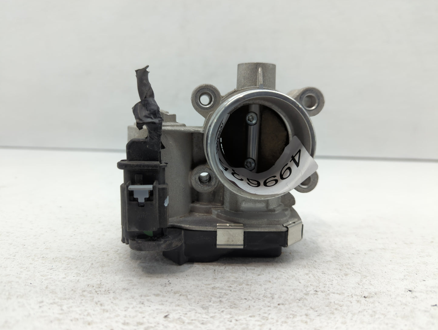 2016-2021 Chevrolet Malibu Throttle Body P/N:12671379AA Fits Fits 2016 2017 2018 2019 2020 2021 2022 OEM Used Auto Parts - O