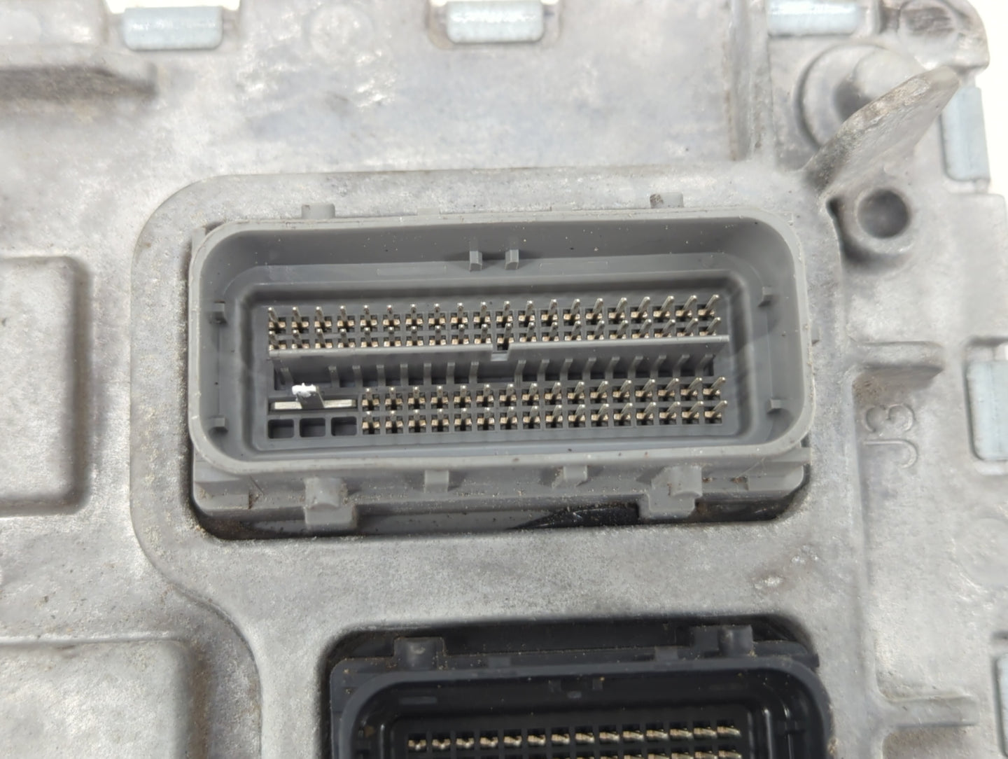 2020-2021 Chevrolet Malibu PCM Engine Control Computer ECU ECM PCU OEM P/N:12696017 12703745, 12702989 Fits Fits 2020 2021 2