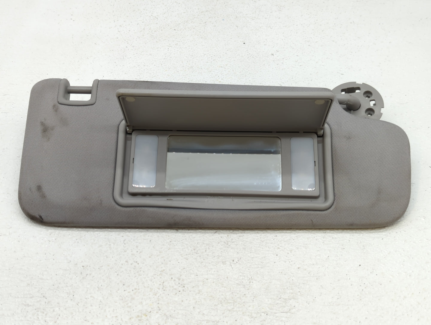 2016-2021 Chevrolet Malibu Sun Visor Shade Replacement Passenger Right Mirror Fits Fits 2016 2017 2018 2019 2020 2021 OEM Us