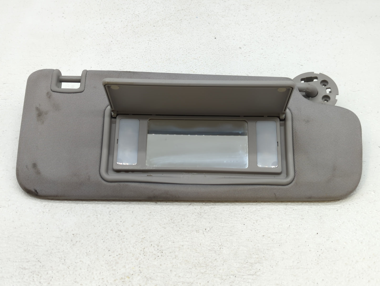 2016-2021 Chevrolet Malibu Sun Visor Shade Replacement Passenger Right Mirror Fits Fits 2016 2017 2018 2019 2020 2021 OEM Us