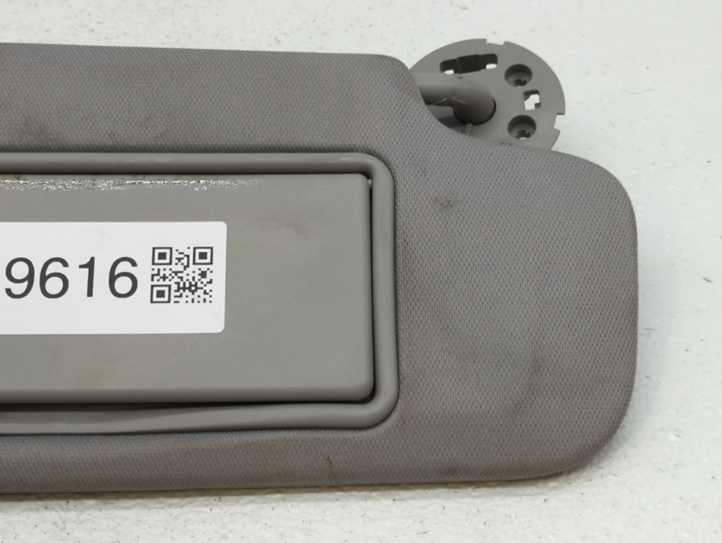 2016-2021 Chevrolet Malibu Sun Visor Shade Replacement Passenger Right Mirror Fits Fits 2016 2017 2018 2019 2020 2021 OEM Us